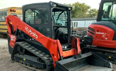 Kubota Skid Steer SVL65-2